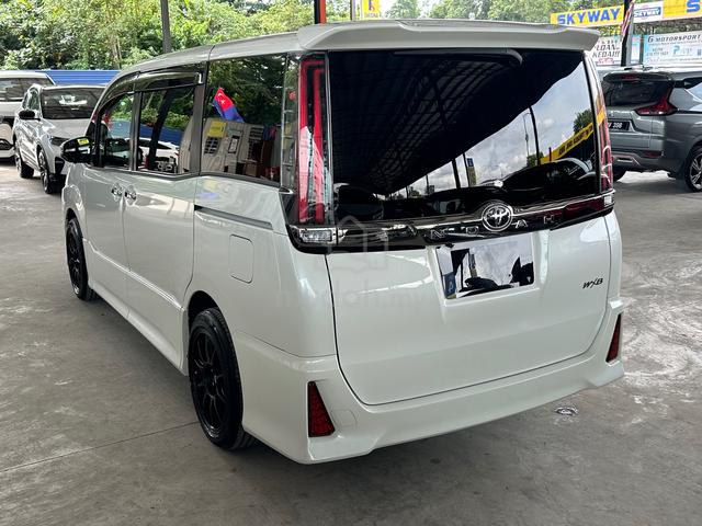 Toyota NOAH 2.0 SI WXB FACELIFT ✅7-SEAT ✅2-P/DOOR - 4