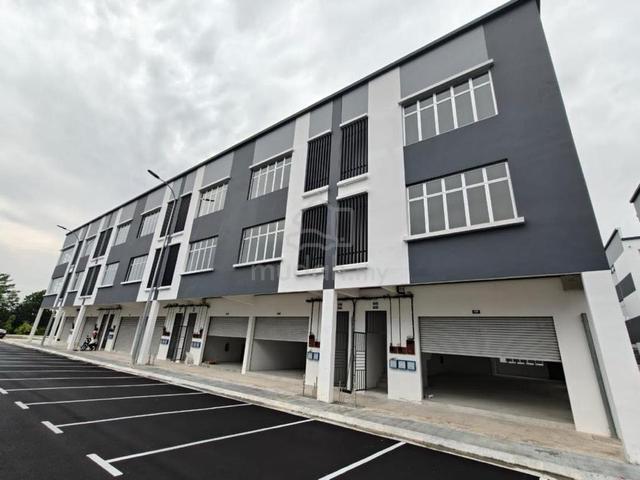 Kulai vervocity Indahpura shop end lot / Aeon IOI mall / JPO / Senai 1