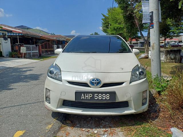 2011 Toyota PRIUS 1.8 (HYBRID) (A) - 3