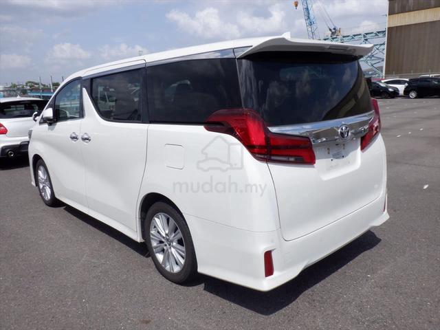FULL LOAN 2022 Toyota ALPHARD 2.5 S (A) - 3