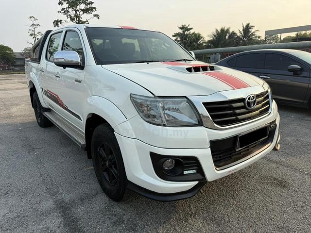 2016 Toyota HILUX 2.5 G TRD SPORTIVO FULL SPEC - 1