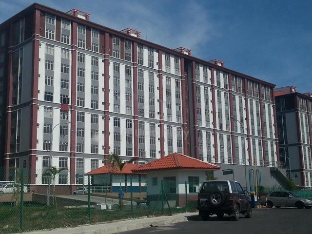Putatan Platinum Apartment 1
