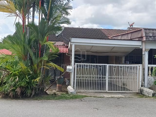 TERES ENDLOT – TAMAN SELAMAT, KUANTAN @ TAMAN GELORA Kuantan 1
