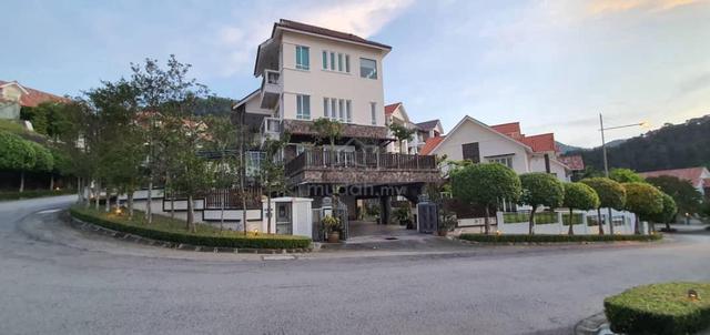4 Storey Seaview Bungalow Villa at Hilltop Villa 1