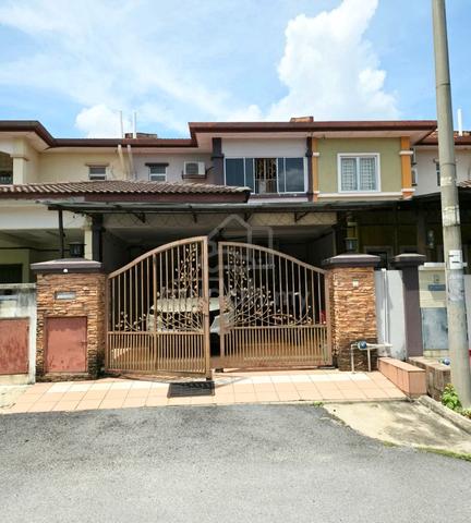 FACING OPEN NEARBY JPJ NICE RENO Double Storey House Seksyen 8 Bangi 1