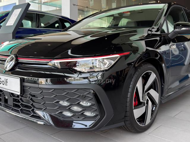 2025 Volkswagen Golf GTI 2.0TSI - CLEARANCE UNIT - 5