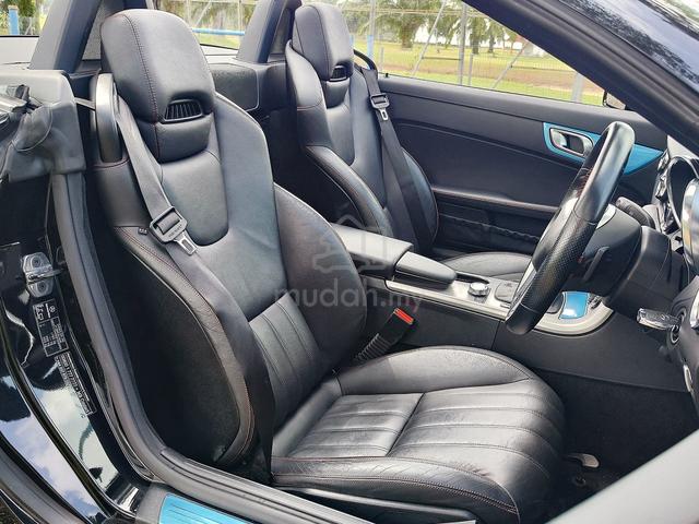 2012 Mercedes Benz SLK200 AMG SPORT NO ACCIDENT - 4