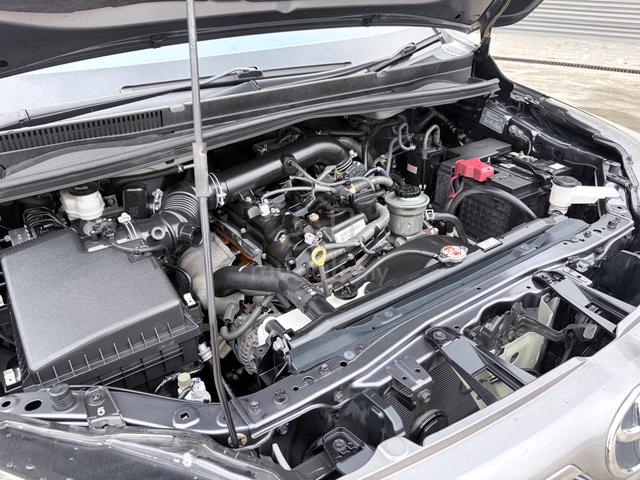 2017 Toyota INNOVA 2.0 G (A) - 4
