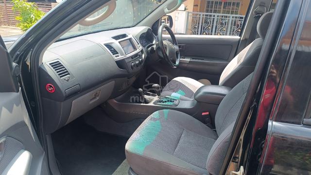 2013 Toyota HILUX 2.5 G VNT MY05 KUN25R FACELIFT - 5