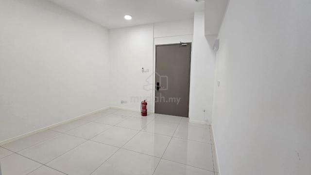 Bay Suites 1
