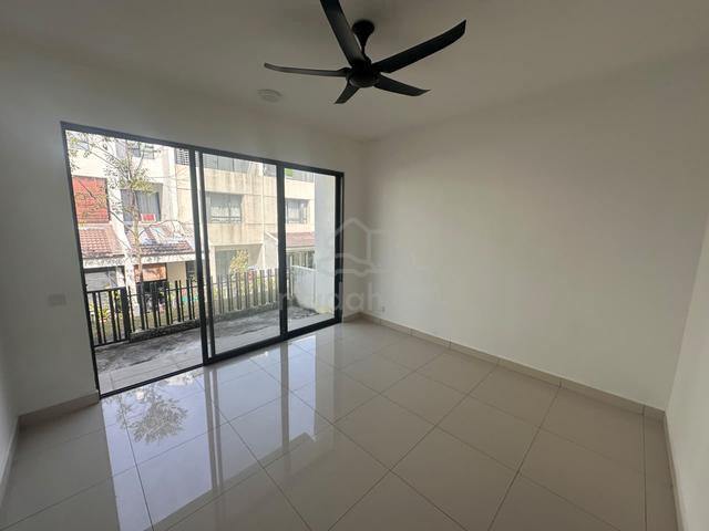[4R5B] 3 Storey Tamansari Rawang , Anggun, Kota Emerald 1