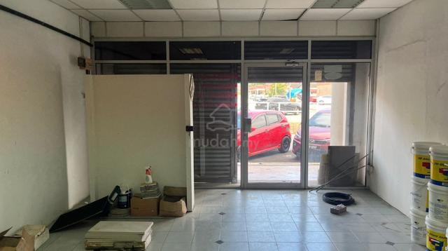 Air Putih ,Kuanatn Shop Ground Floor -For Rent 1