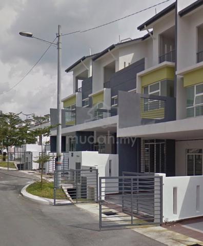 3 Sty House 20x80 Cheras Bandar Tun Hussien Onn 1