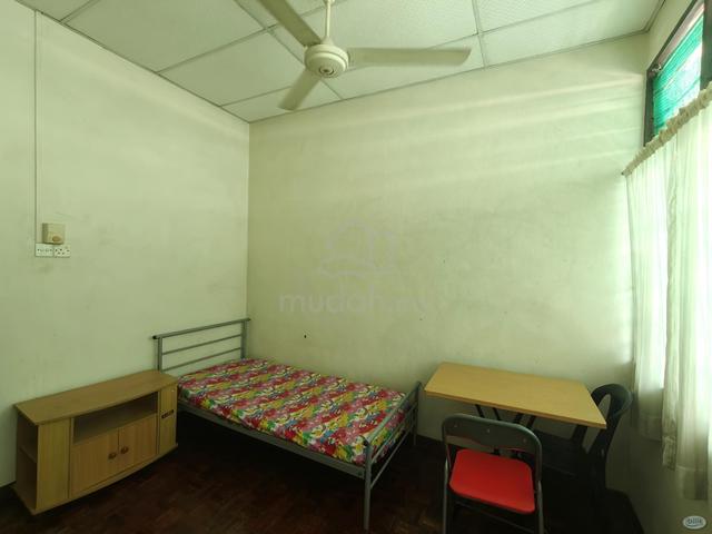 Single Room – Sungai Dua ( Utilities Included) 1
