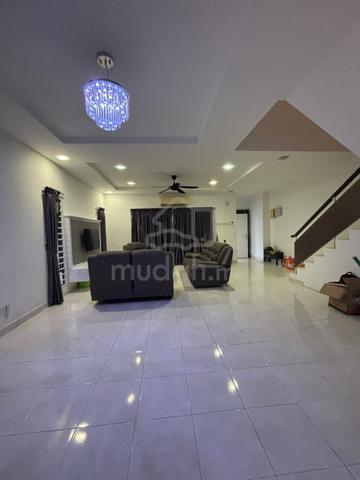 Hot Area Tebrau @ Seri Austin Corner Lot Double Storey House 1