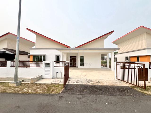 BOOKING FLEXIBLE 1 Storey Bungalow, Taman Salak Budi, Salak Tinggi 1