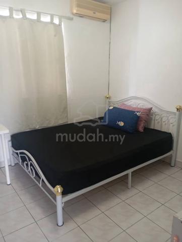 Nicely Furnished Middle Bedroom for Rent in Pantai Hillpark Phase 2 1