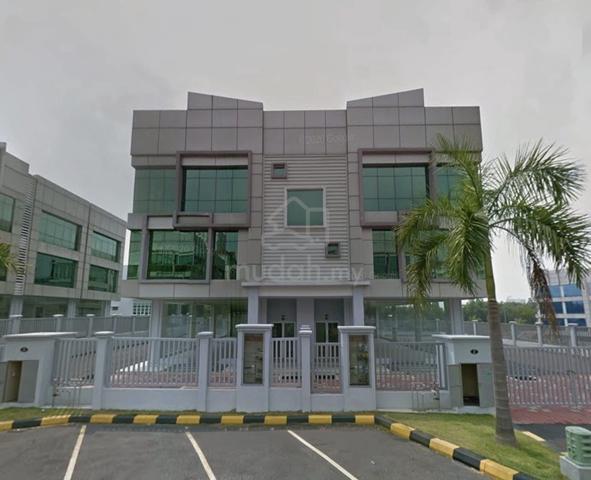 BIG LAND! HIGH EXPOSURE! SEMI D COMMERCIAL FACTORY WAREHOUSE! Puchong 1