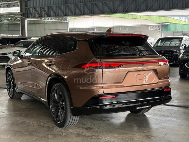 2025 Toyota Crown Estate Hybrid ( Latest Model ) - 2