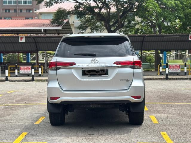 2022 Toyota FORTUNER 2.4 VRZ 4X4 (A) - 4