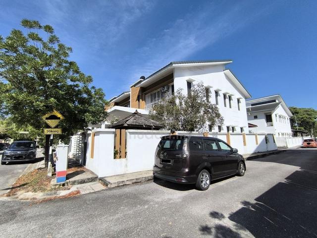 Double Storey Superlink House Nilai Impian, Nilai 1