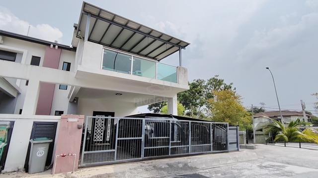 CORNER LOT 2 Storey Terrace Woodbury Residence Mahkota Hills 1