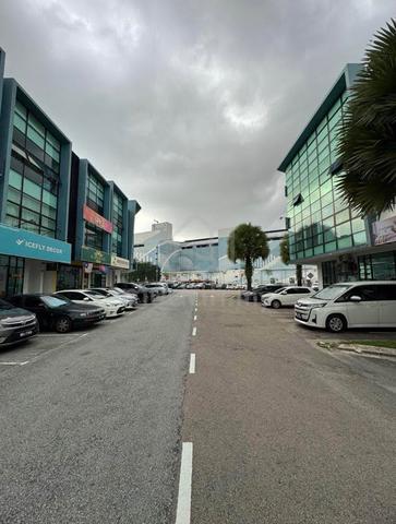Bandar Dato Onn @ JB Three Storey Shop of Ground Floor Only For rent 1