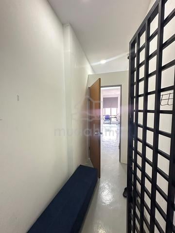 1st Floor Shop Office for Sale – Taman Putra Perdana, Puchong 1