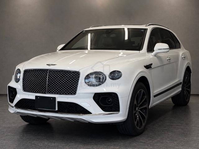 2023 Bentley Bentayga V8 CRICKET BALL INTERIOR - 1