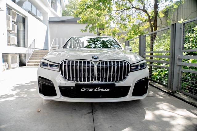 Bmw 740Le 2022 Ckd Under Warranty - 4