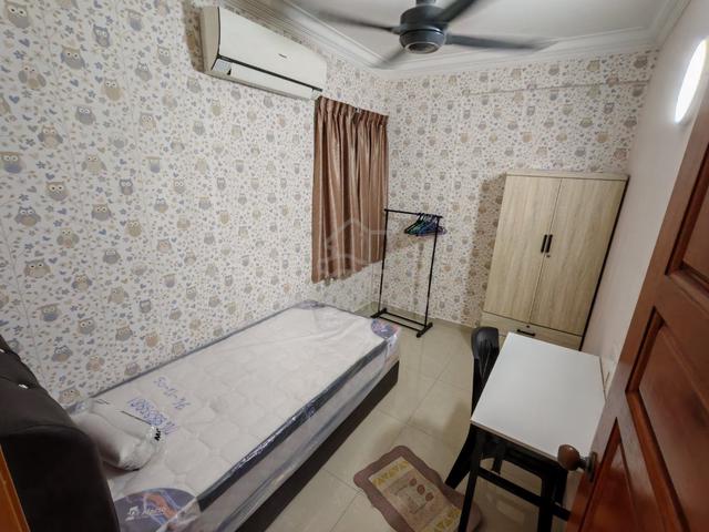 Aircond Room Jelutong Sri wangsa Apartment 1