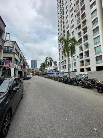 Bukit Jambul Ground Floor Shoplot For Rent 1