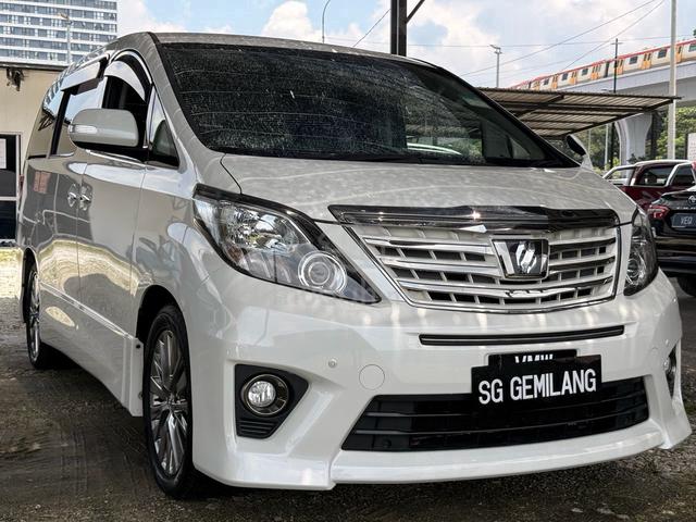 2013 Toyota ALPHARD 3.5 (A)Toyota Service - 5