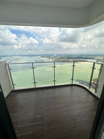 Bay Laurel @ Country Garden Danga Bay 1