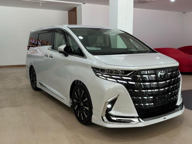 2025 Toyota Alphard hybrid Executive Lounge - 4