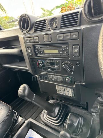 2010 Land Rover DEFENDER 2.4 110 DOUBLE CAB (M) - 4
