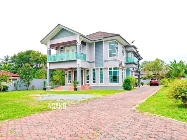 Banglo 2 Tingkat di Tepi Istana Negeri Kubang Kerian 1