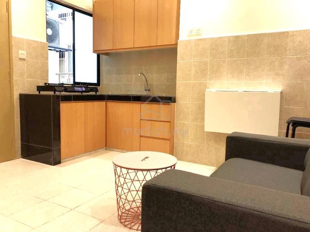 Rivercity Condominium 1