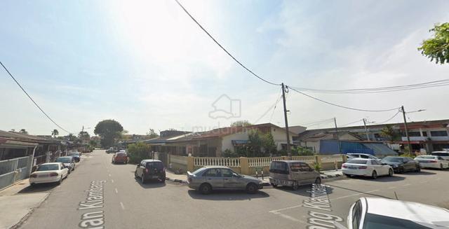 Single Storey House at Raja Uda opposite Apollo Market For Sale 1