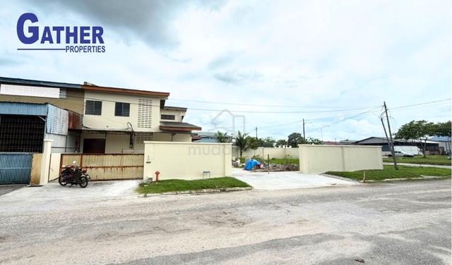 Perindustrian Pengkalan 1 Corner Warehouse Factory For Rent Ipoh 1