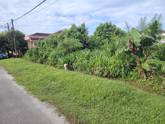 230k FULL LOAN LPPSA😊 NON BUMI😊5,400sf LAND BUKIT JANA 1