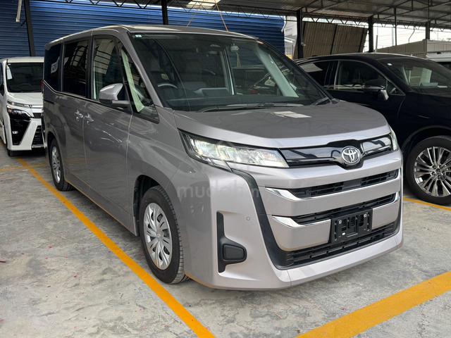 2023 Toyota NOAH 2.0 X (A) - 1