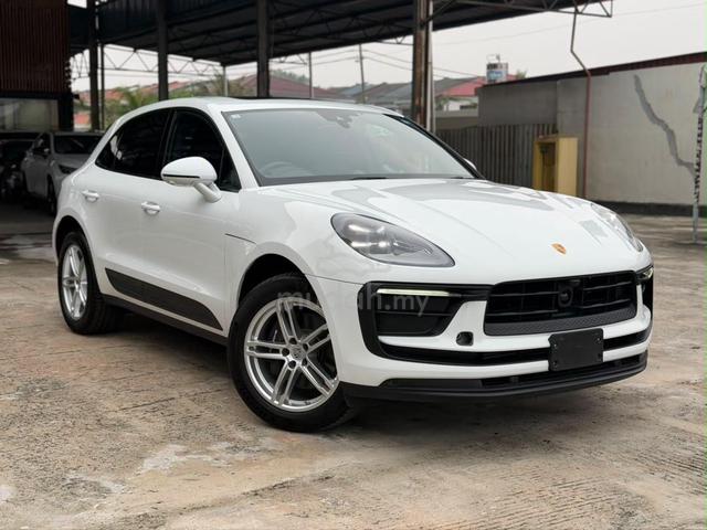 2023 Porsche MACAN 2.0 5A PANONAMIC 4CAM BLACK INT - 4