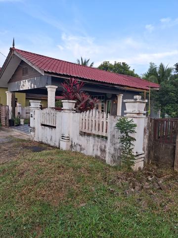 Rumah Sebuah Fasa 1 Padang Setengga 1