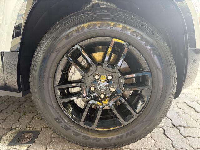 2021 Land Rover DEFENDER 110X Dynamic - 5