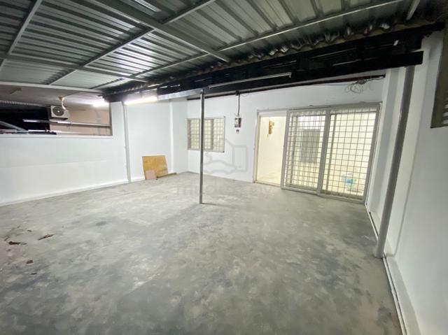 Single storey Terrace in Melaka Town 1