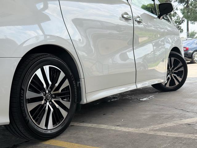 2018 Toyota VELLFIRE 2.5 ZG (A) - 4