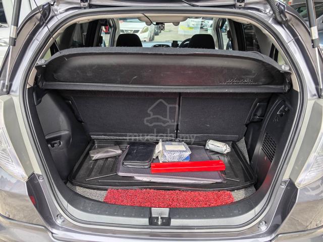 2014 Honda JAZZ 1.3 (HYBRID) FACELIFT (A) - 4