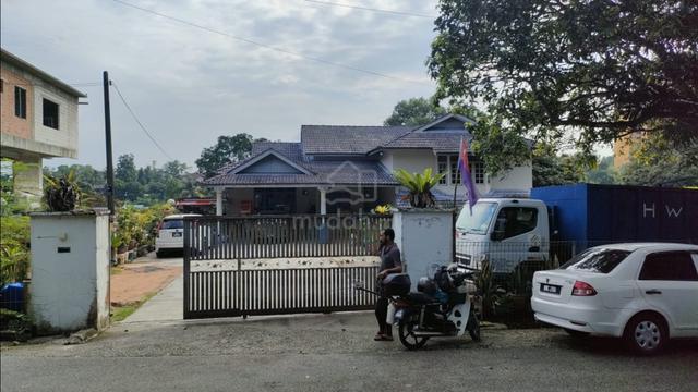 3 sty bungalow house In kempas johor bahru 1