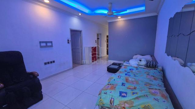 Indah Court Likas 1